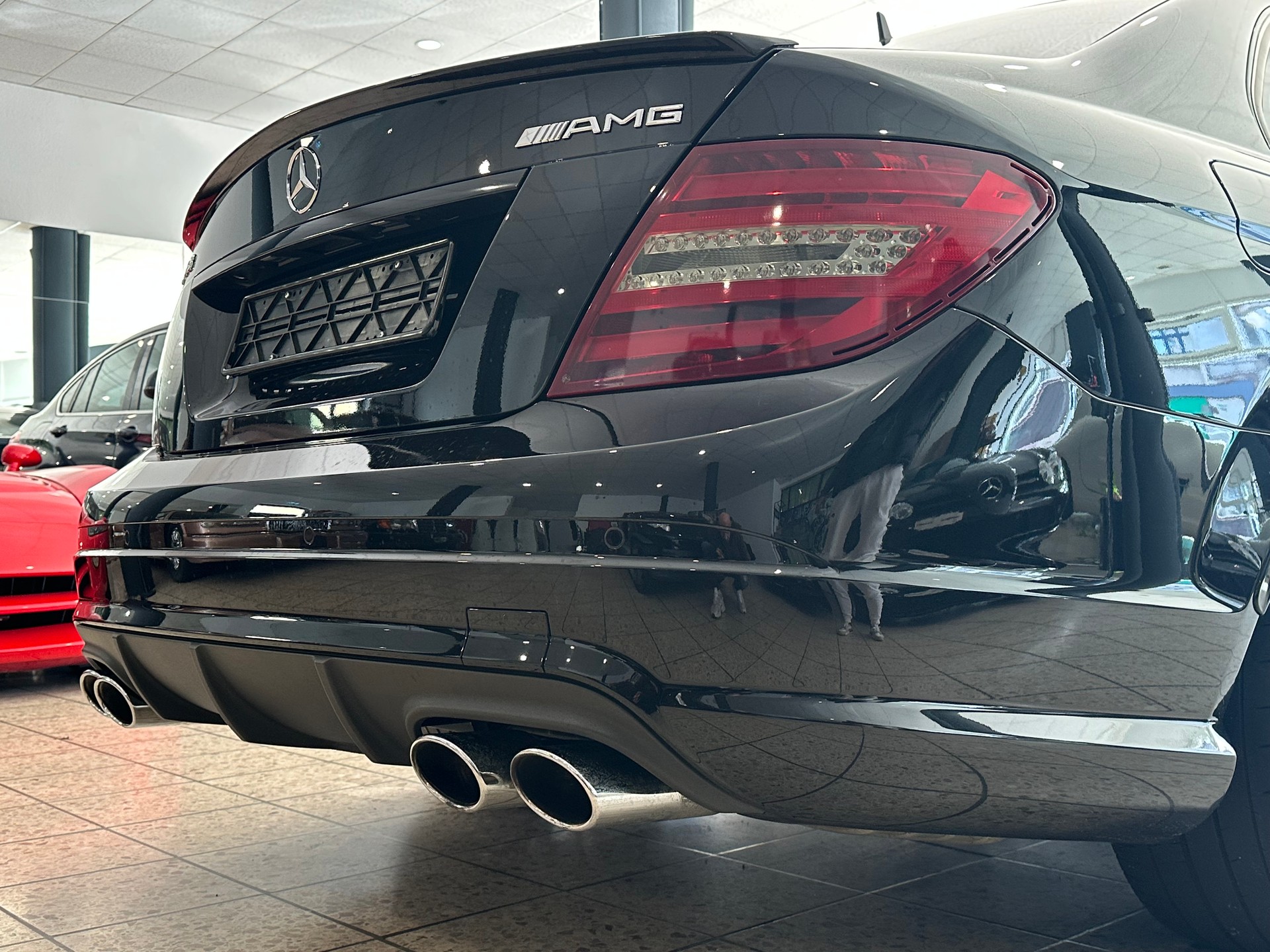 MERCEDES-BENZ C 63 AMG Avantgarde 7G-Tronic - 16