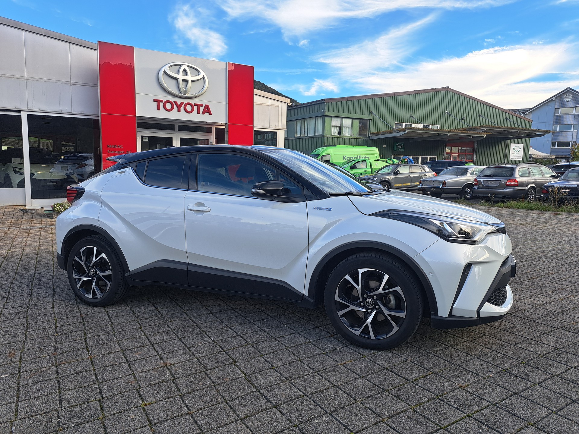 TOYOTA C-HR 2.0 HSD CVT Trend - 4