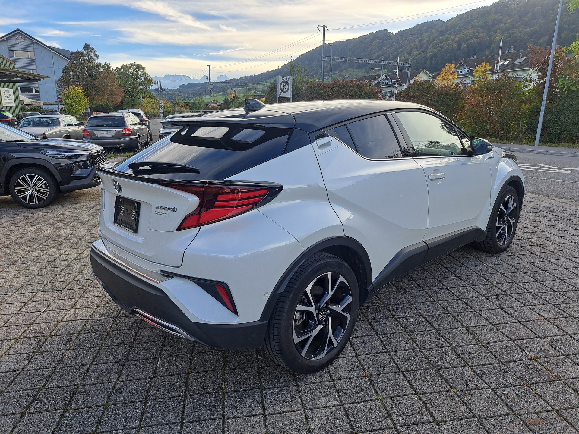 TOYOTA C-HR 2.0 HSD CVT Trend - 8