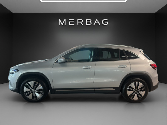 MERCEDES-BENZ EQA 300 4Matic - 3