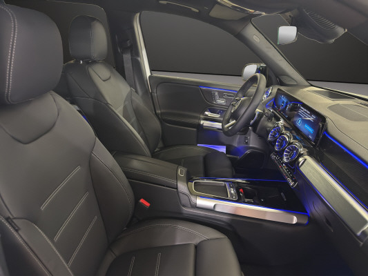 MERCEDES-BENZ GLB 200 d 4M 8G-Tronic - 9