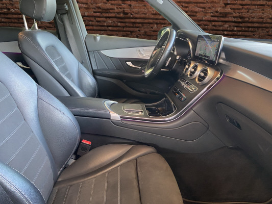 MERCEDES-BENZ GLC 200 AMG Line 4Matic - 12