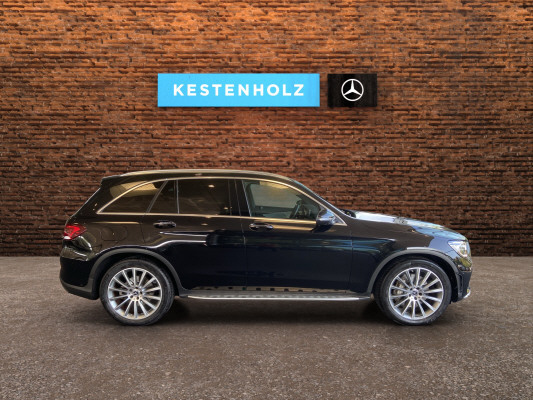 MERCEDES-BENZ GLC 200 AMG Line 4Matic - 3