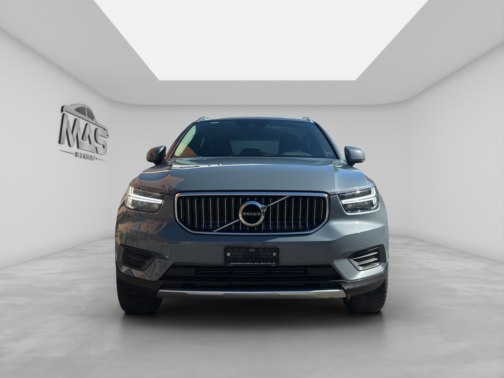 VOLVO XC40 2