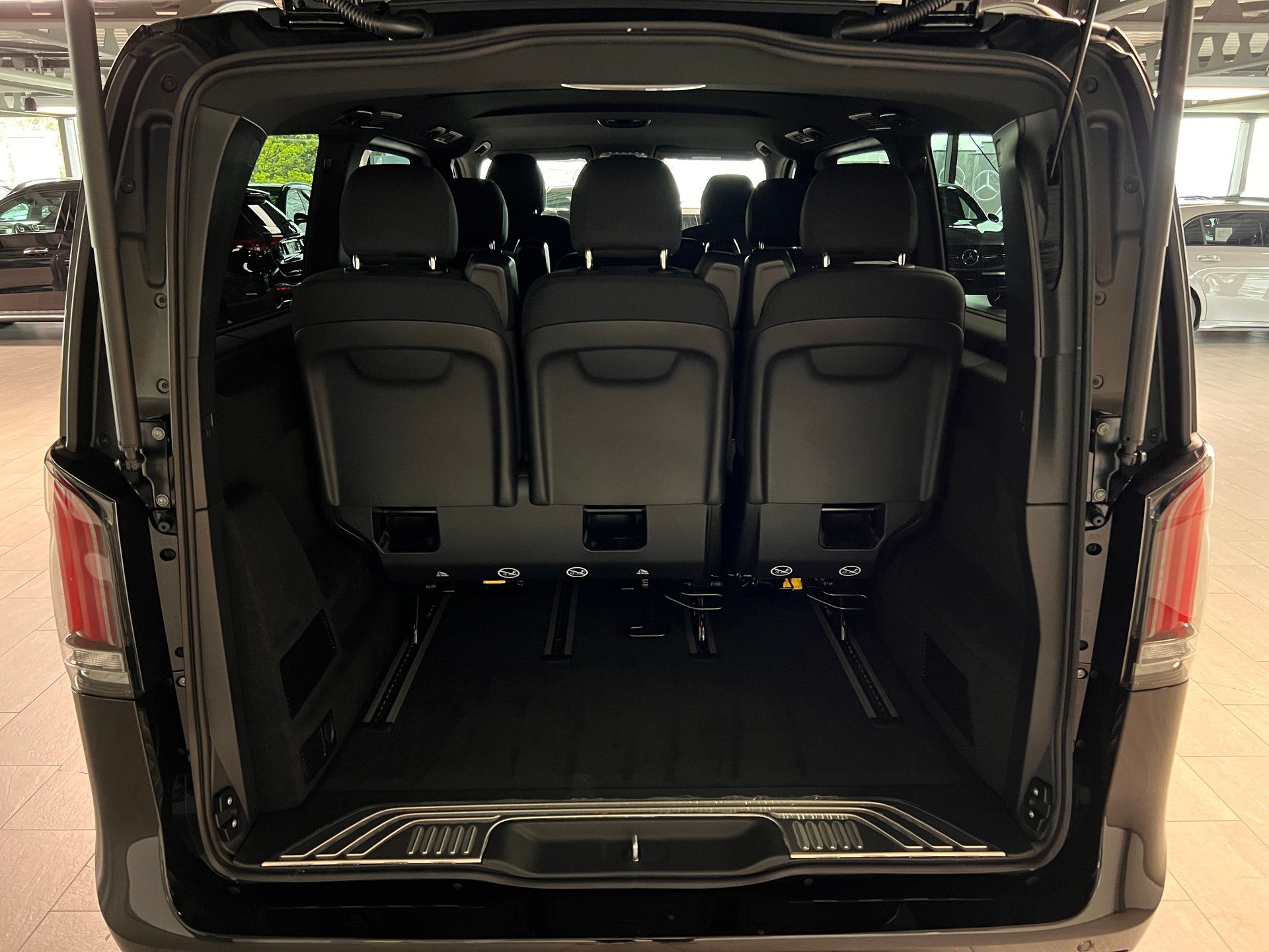 MERCEDES-BENZ V 250 d lang 4Matic Trend 9G-Tronic - 7