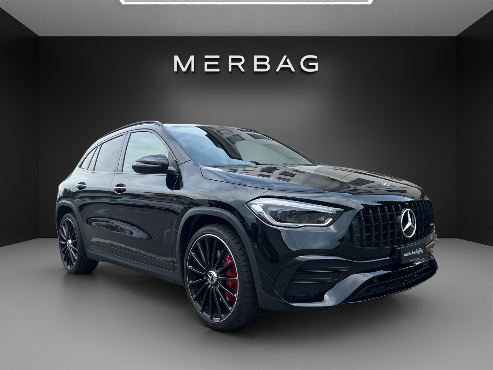 MERCEDES-BENZ GLA 35 AMG 4Matic 8G-Speedshift DCT