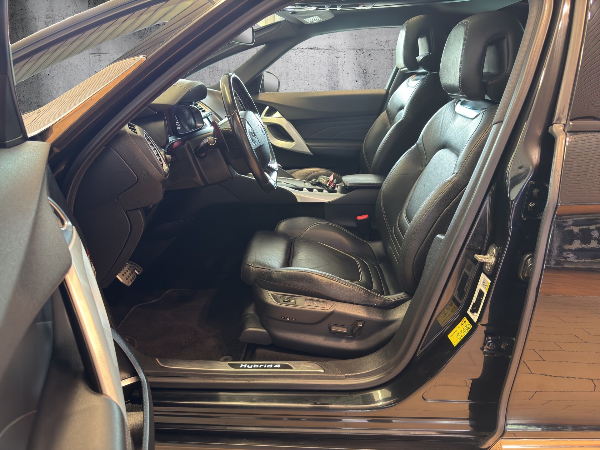 DS AUTOMOBILES DS5 HYbrid4 200 Sport Chic EGS6 - 6