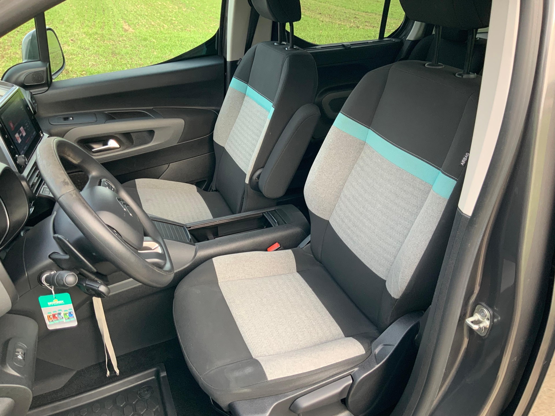 CITROEN Berlingo 1.2 PureTech 130 Feel - 8