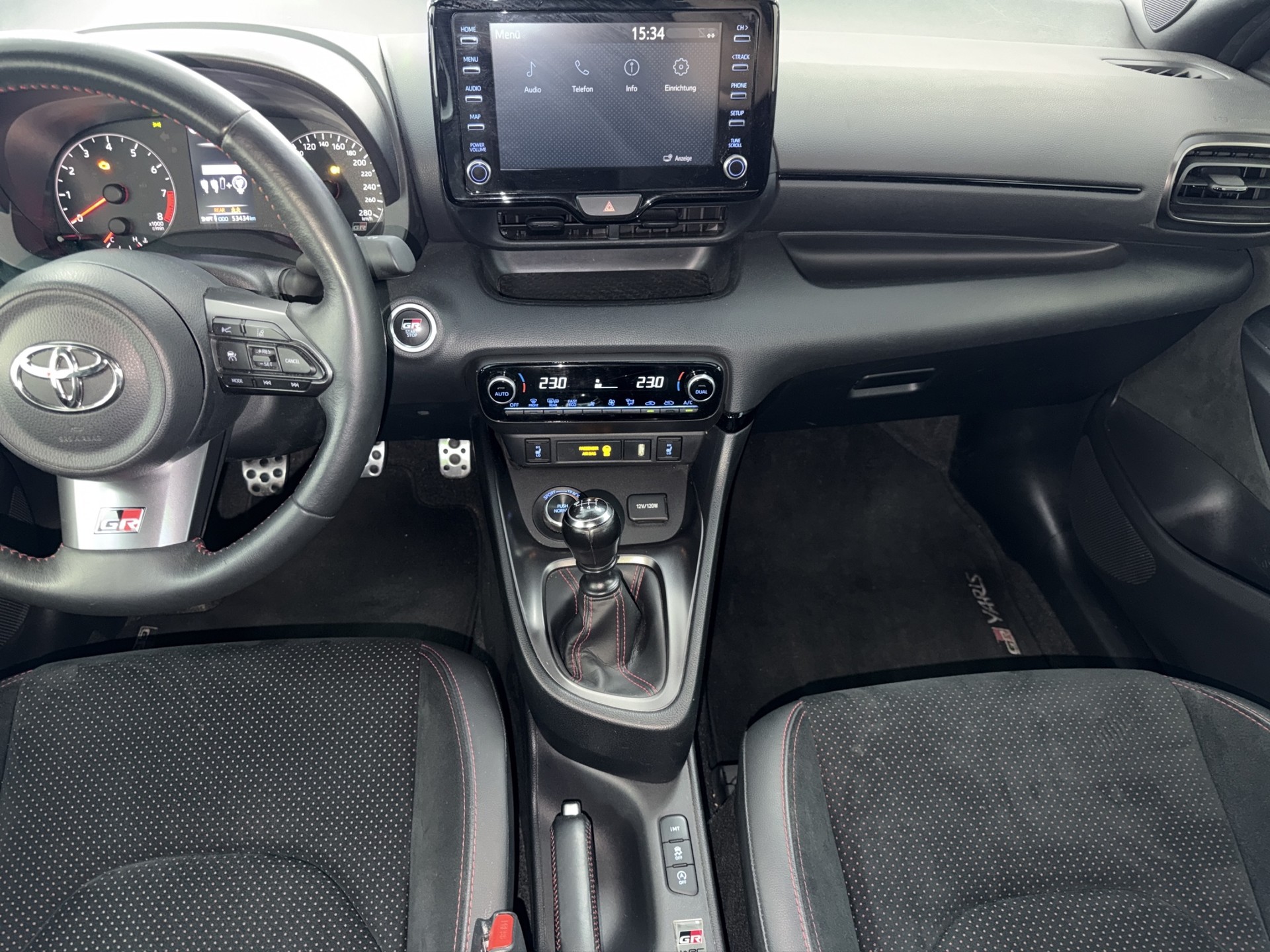 TOYOTA Yaris 1.6 GR Sport Circuit Carbon Pack - 9