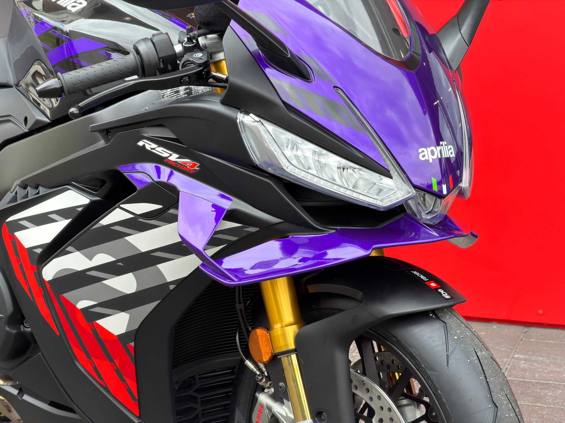 APRILIA RSV4 1100 Factory E5+ - 9