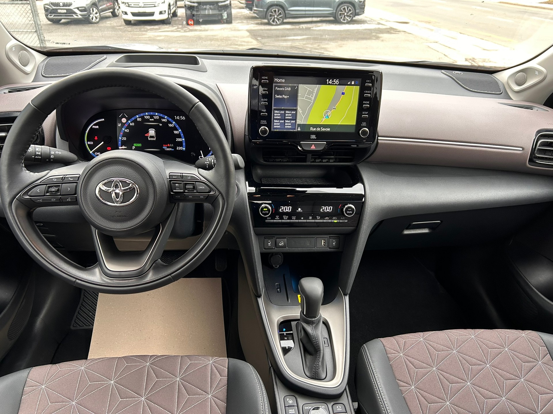 TOYOTA Yaris Cross 1.5 Elegant e-CVT AWDi - 7
