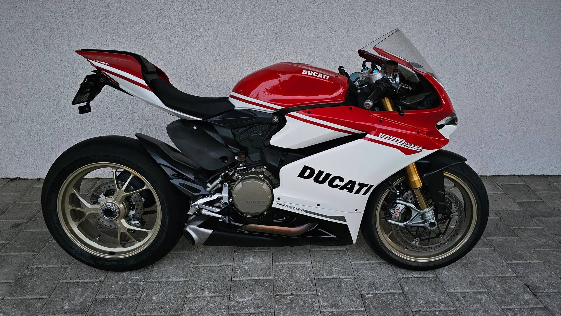 DUCATI Panigale 1299 S Anniversario - 1