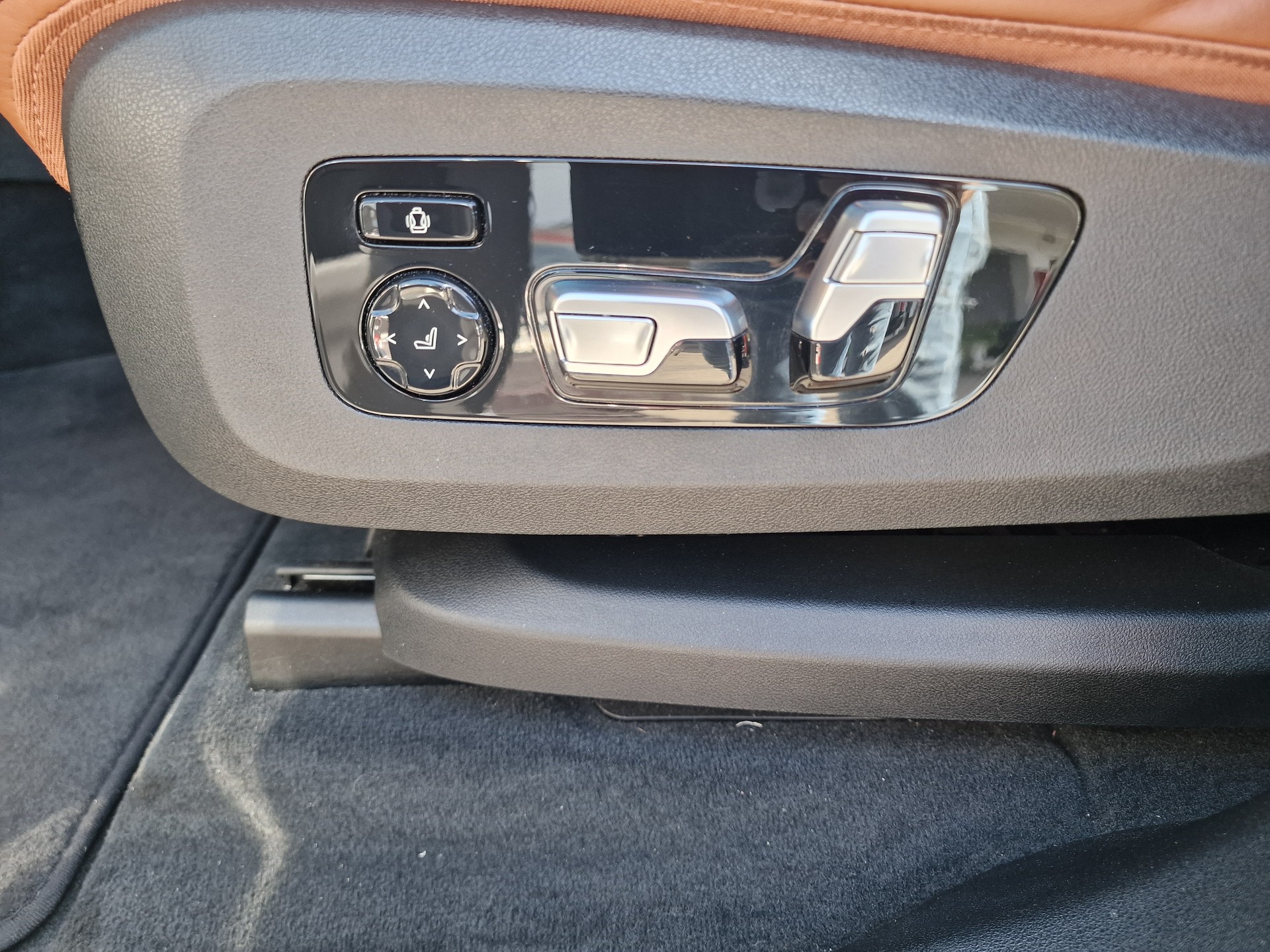 BMW X5 xDrive 40i Steptronic M- Sport 8xAlu Luftfahrw 24Mt Gara - 12