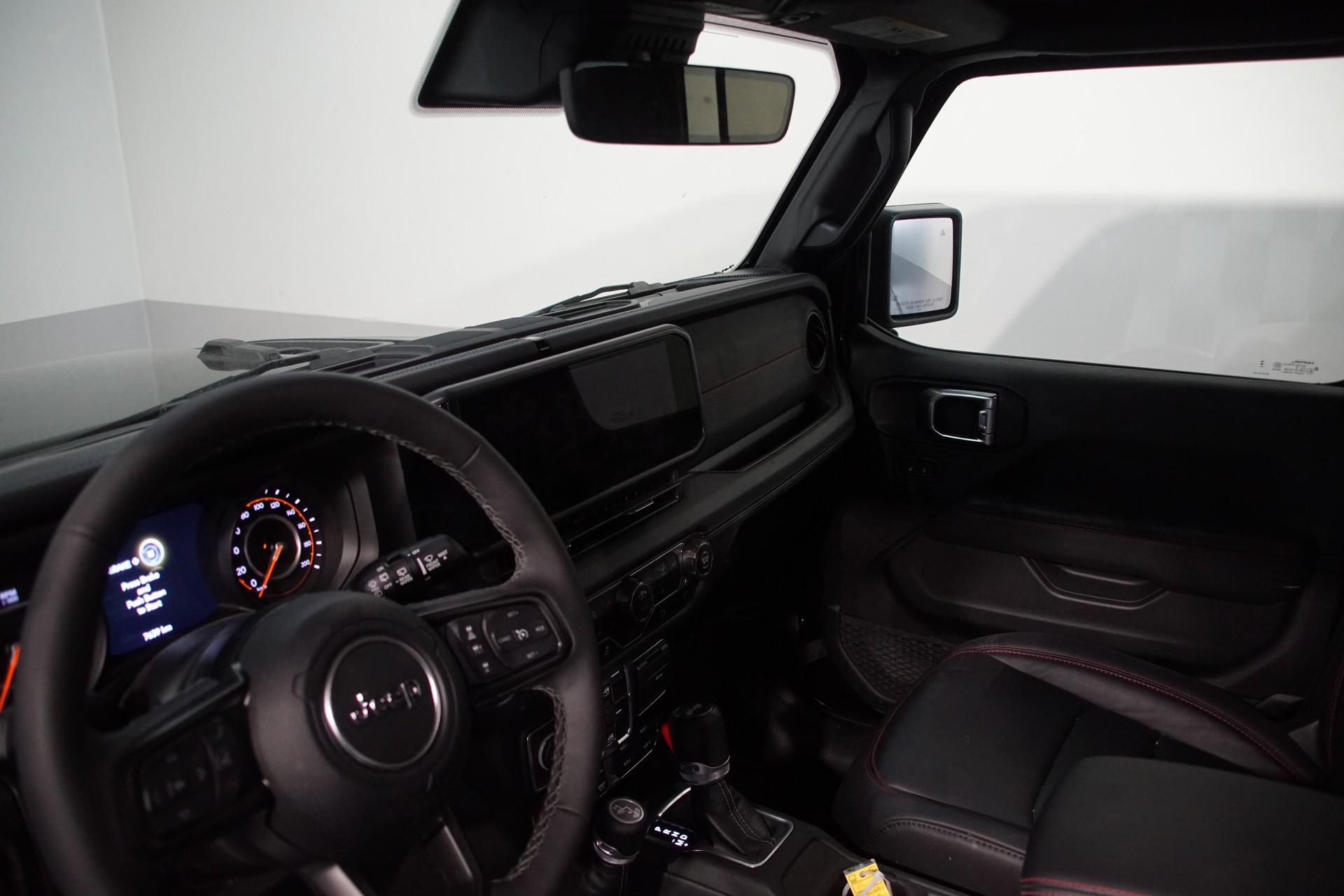 JEEP New Wrangler 3.6 V6 X - 12