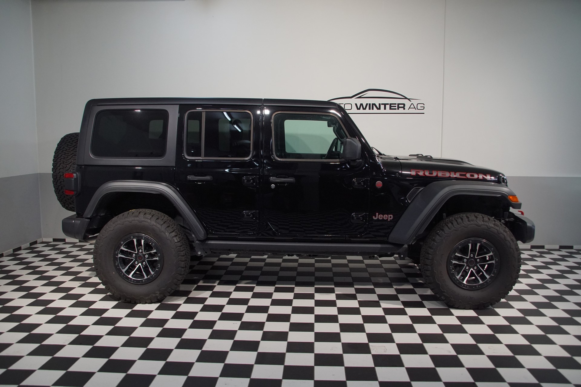 JEEP New Wrangler 3.6 V6 X - 4