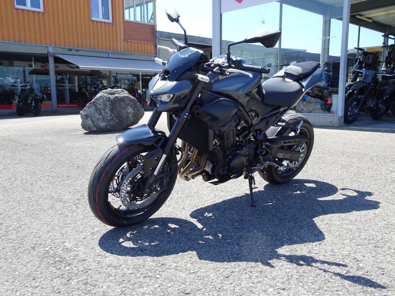 KAWASAKI Z 900 - 4