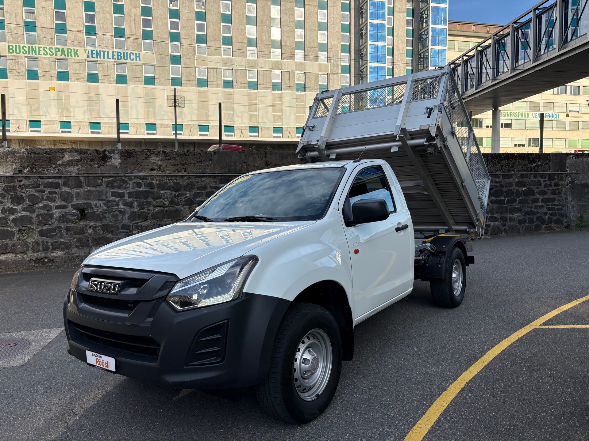 ISUZU D-MAX 1.9 4x4 KIPPER - 10