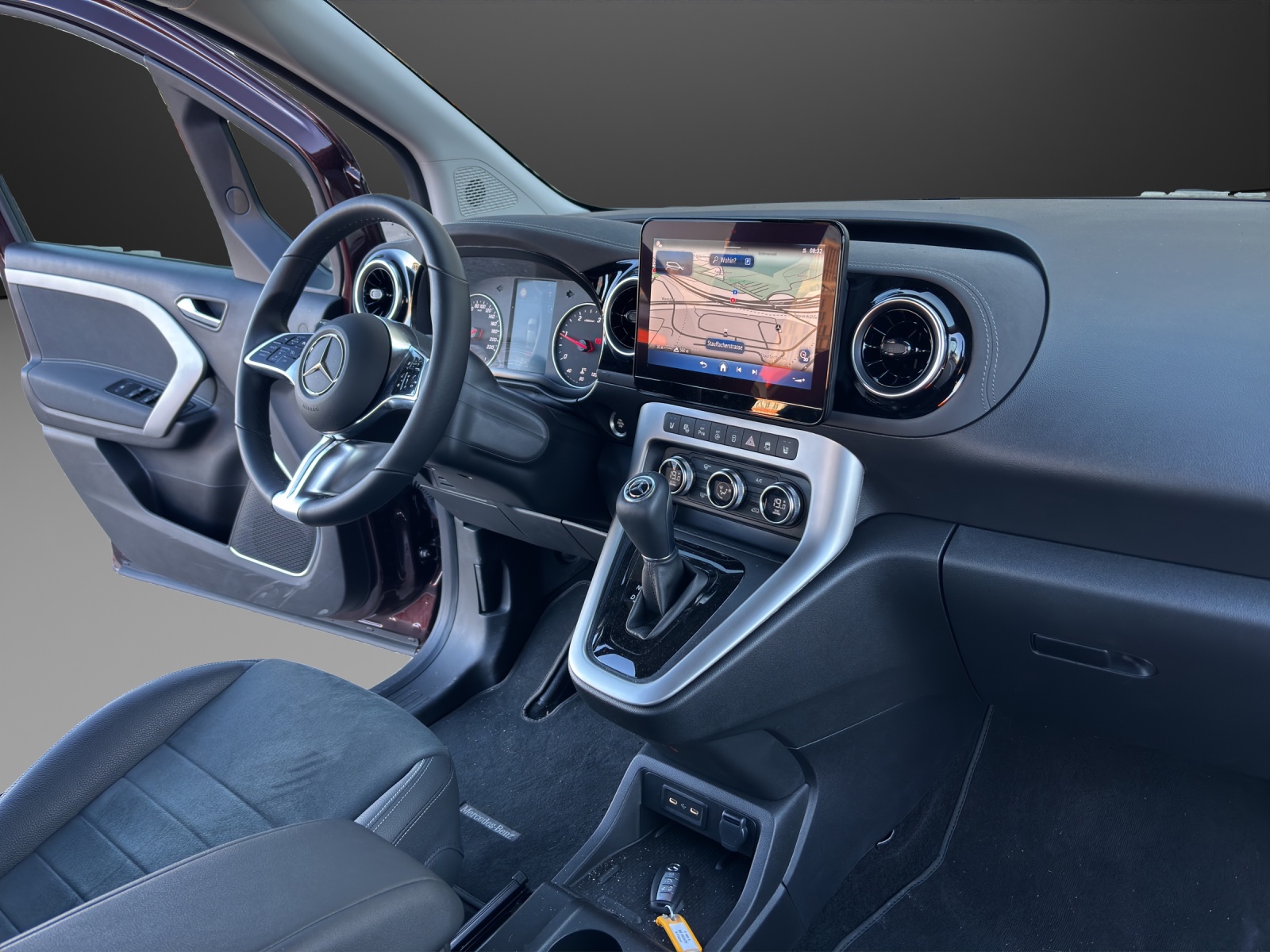 MERCEDES-BENZ T-Klasse 180D Style Automat - 9