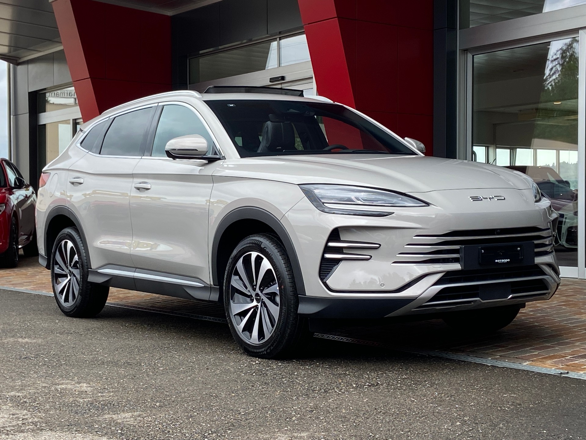 BYD Seal U DM-i Comfort - 18