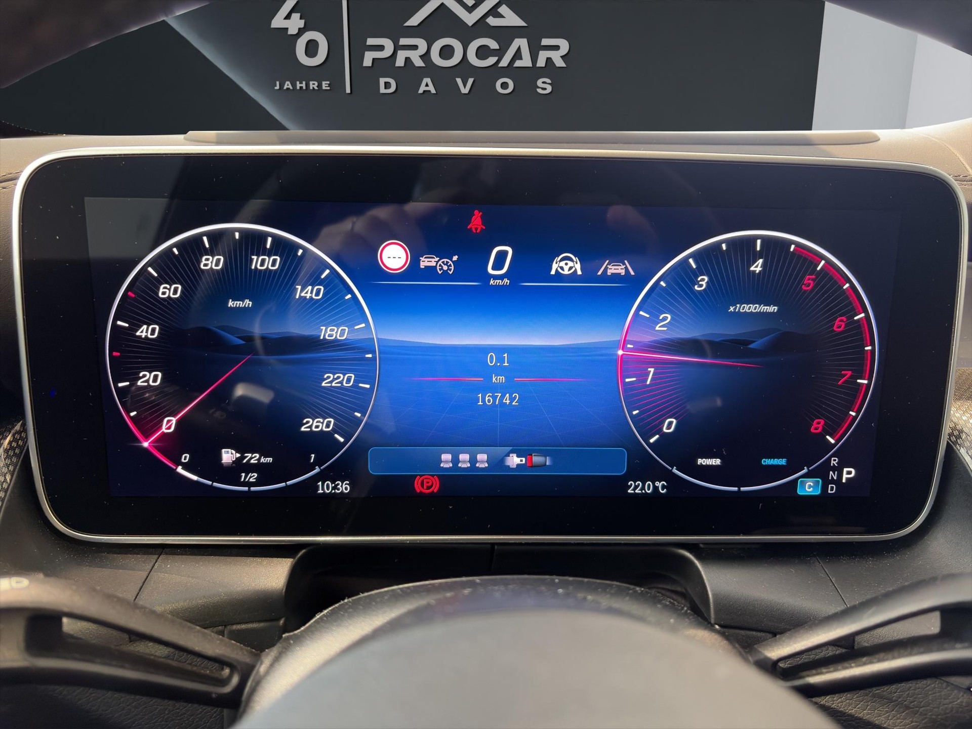 MERCEDES-BENZ GLC 200 AMG Line 4matic - 16