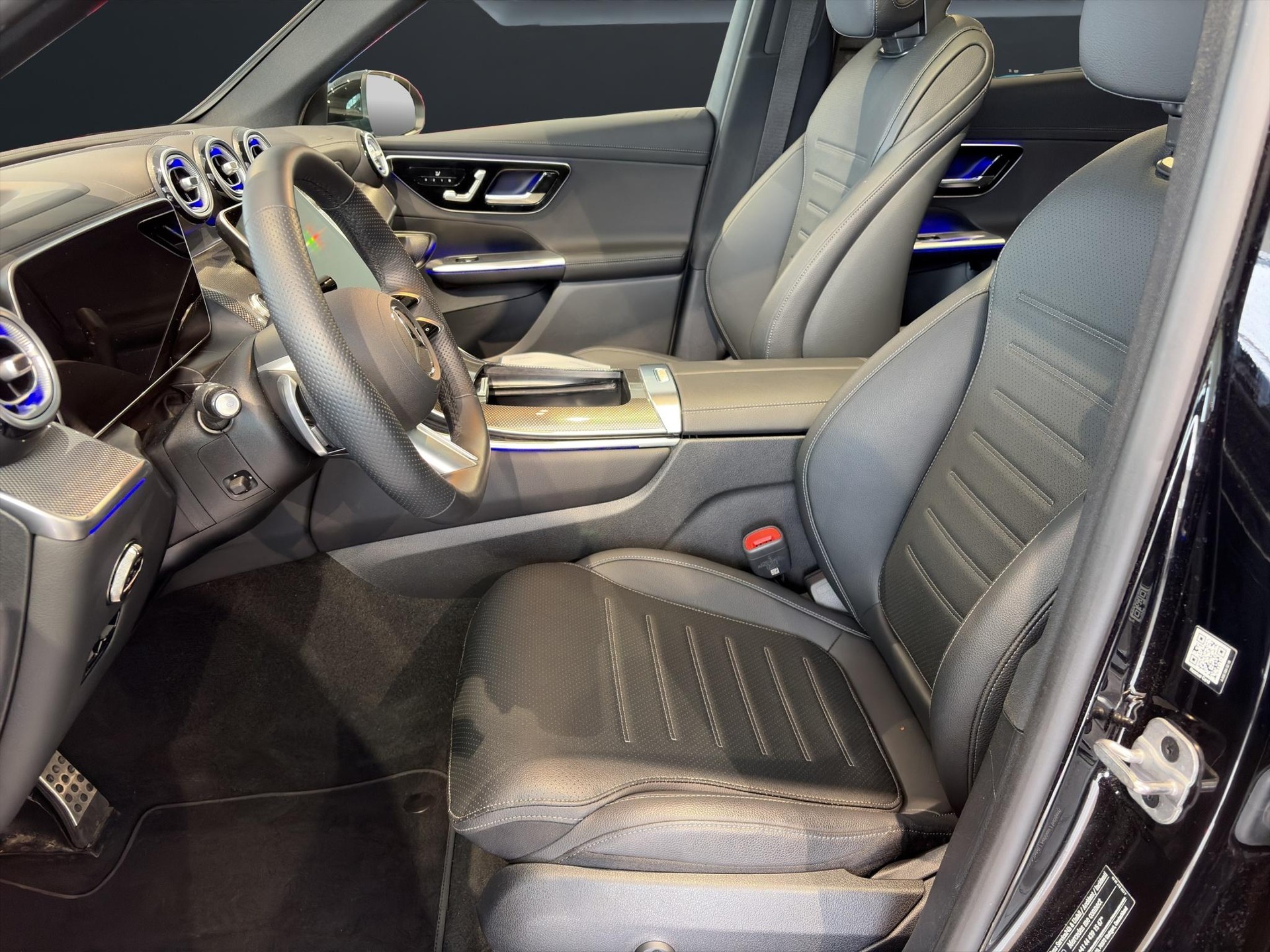 MERCEDES-BENZ GLC 200 AMG Line 4matic - 7