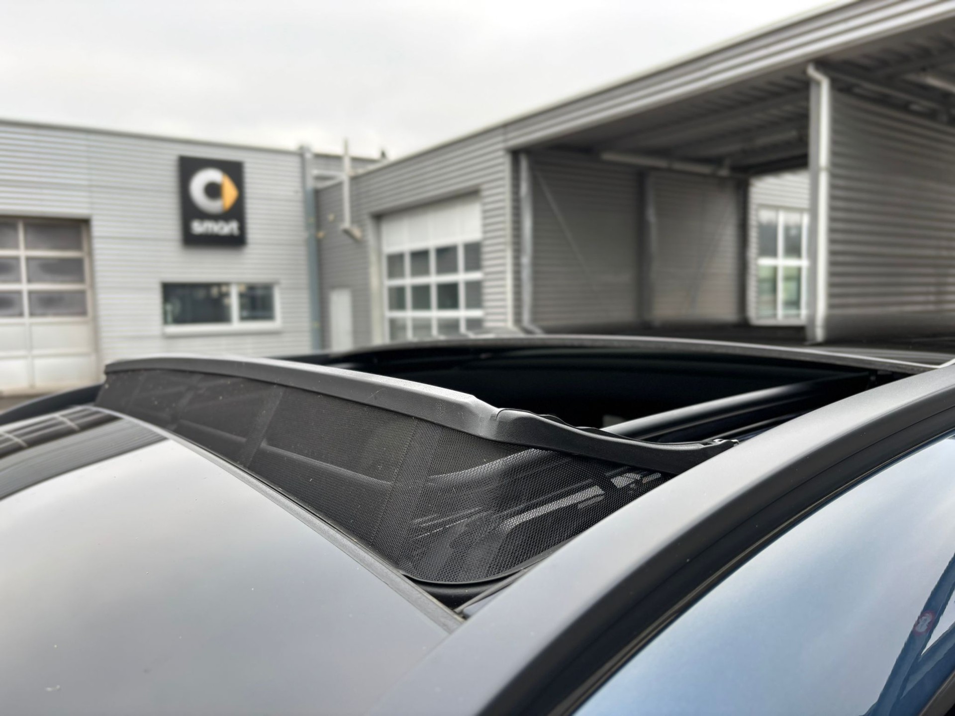 MERCEDES-BENZ EQA 300 AMG-Line 4Matic - 13