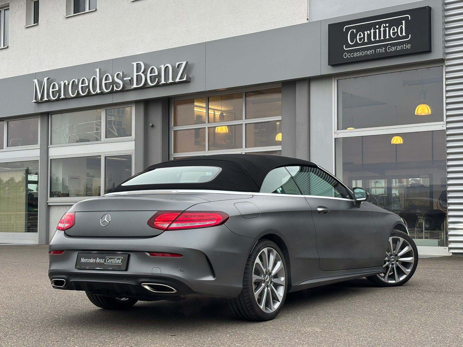 MERCEDES-BENZ C 300 AMG-Line 4Matic Cabriolet - 5