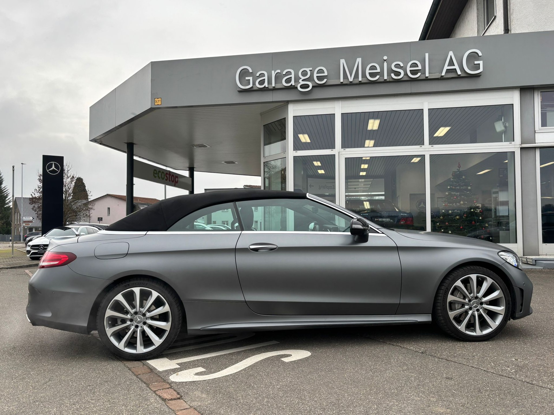 MERCEDES-BENZ C 300 AMG-Line 4Matic Cabriolet - 8