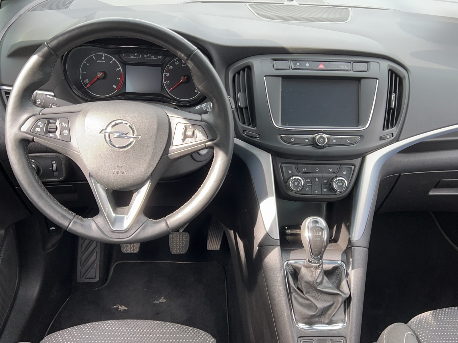 OPEL Zafira 1.6T eTEC 120 Years S/S - 6