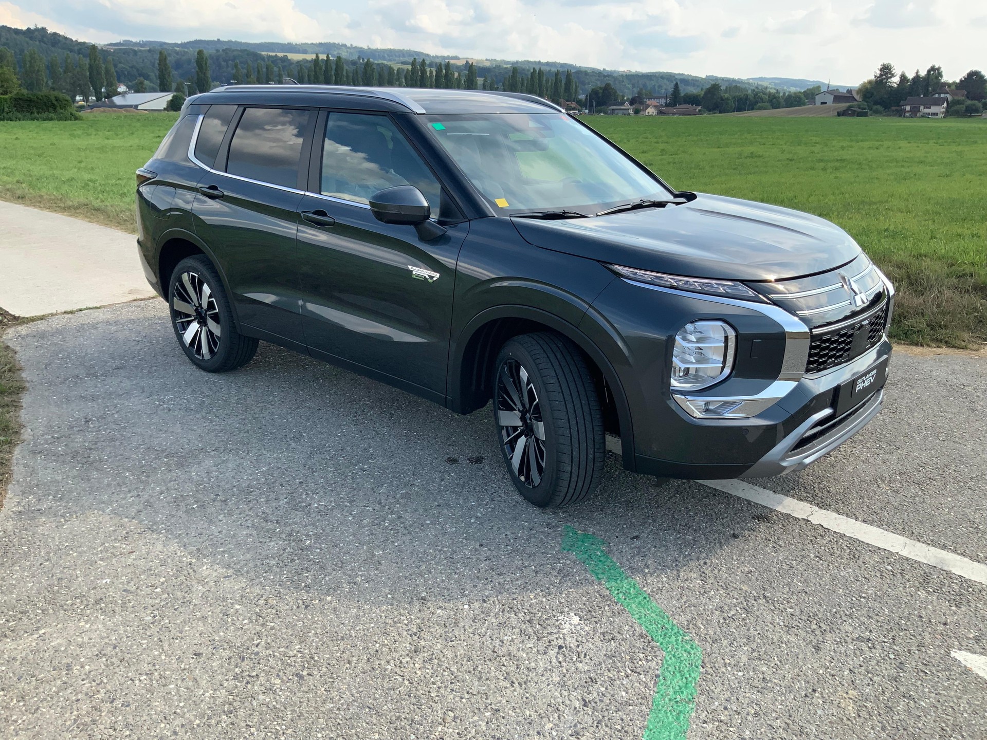 MITSUBISHI Outlander 2.4 PHEV Intense 4x4 - 3