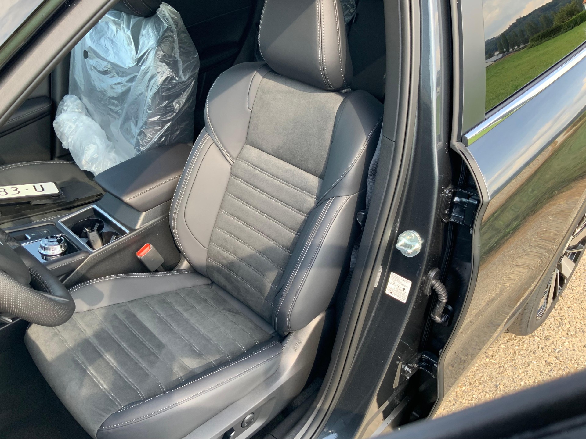 MITSUBISHI Outlander 2.4 PHEV Intense 4x4 - 8