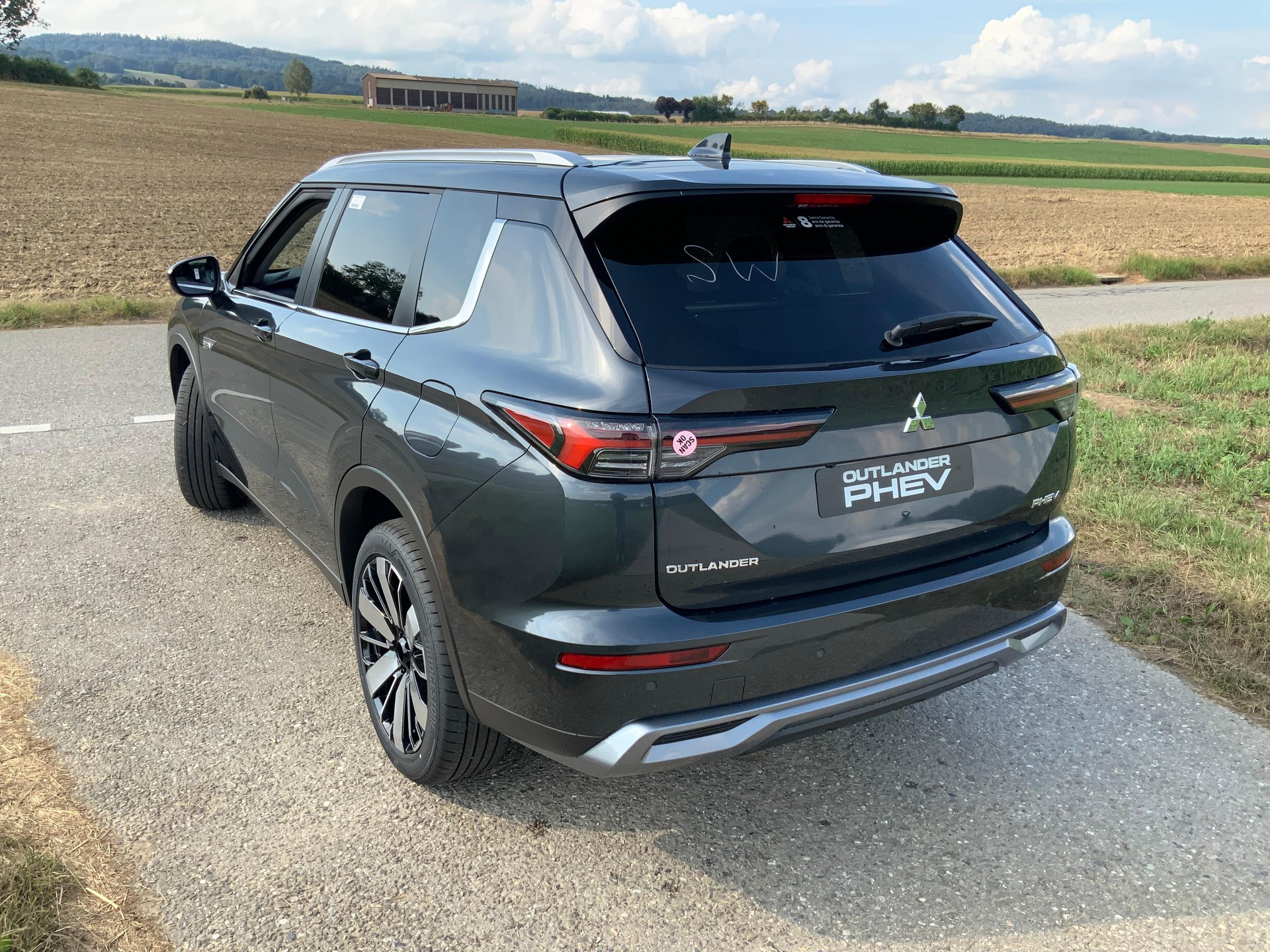 MITSUBISHI Outlander 2.4 PHEV Intense 4x4 - 12