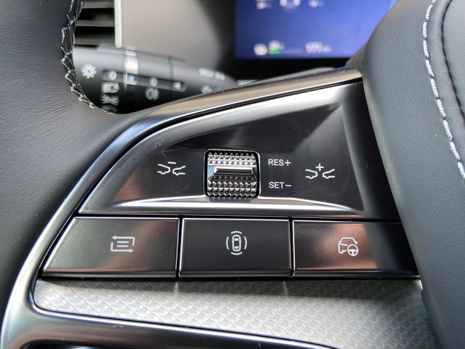 BYD Sealion 7 91,3 kWh Excellence AWD - 12