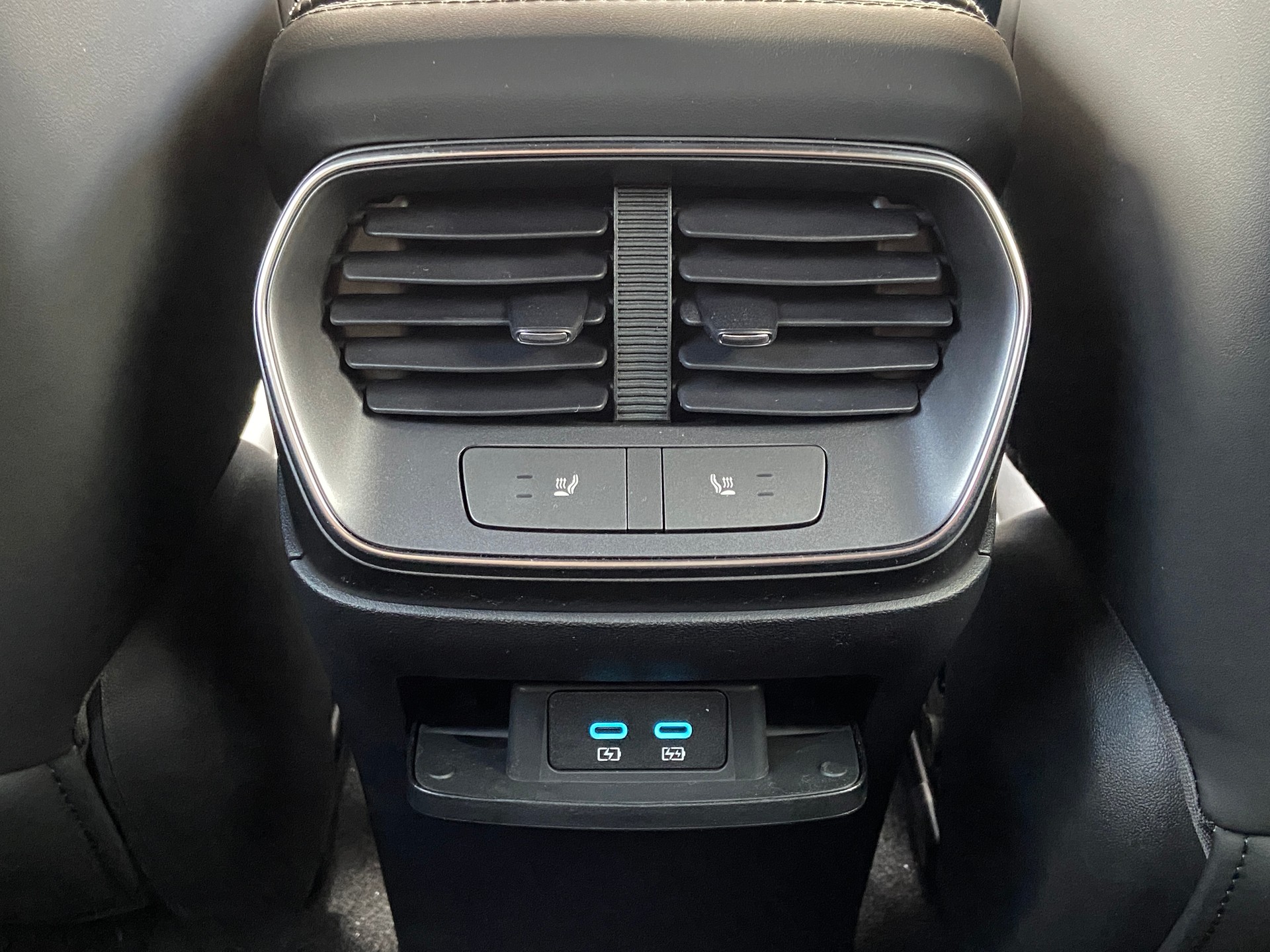BYD Sealion 7 91,3 kWh Excellence AWD - 11