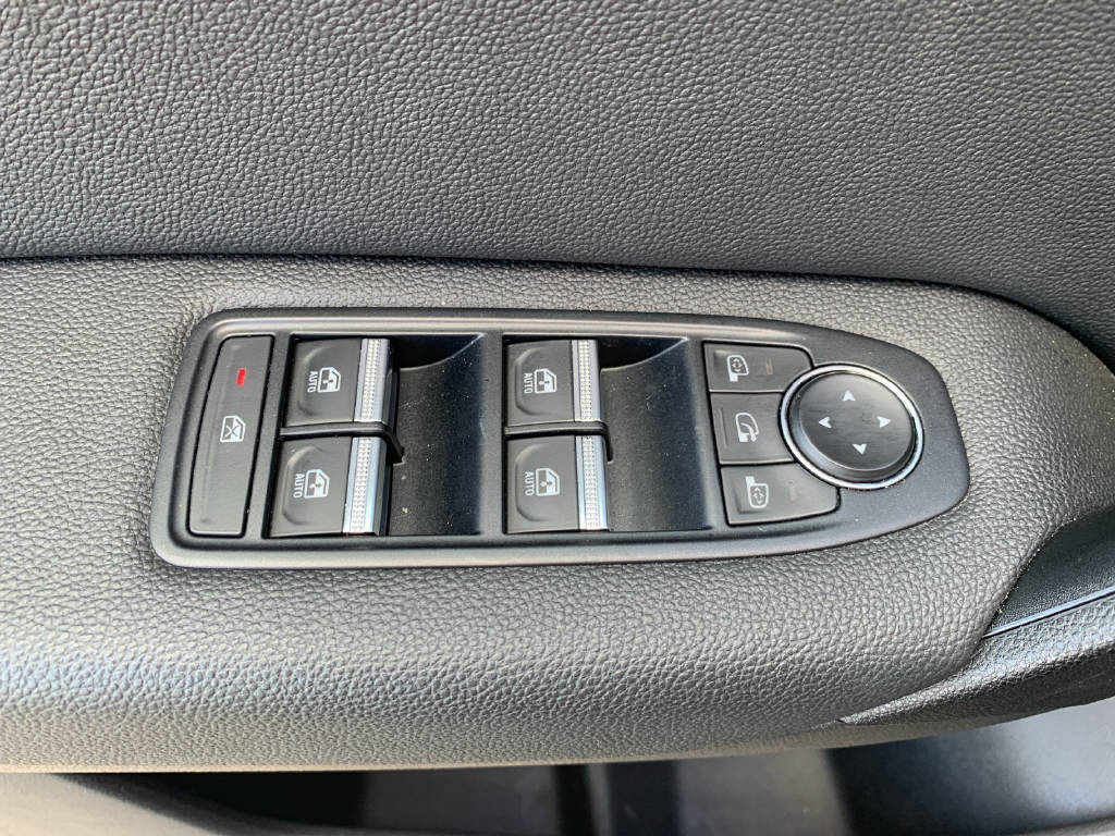 RENAULT Captur 1.6 E-Tech techno - 14