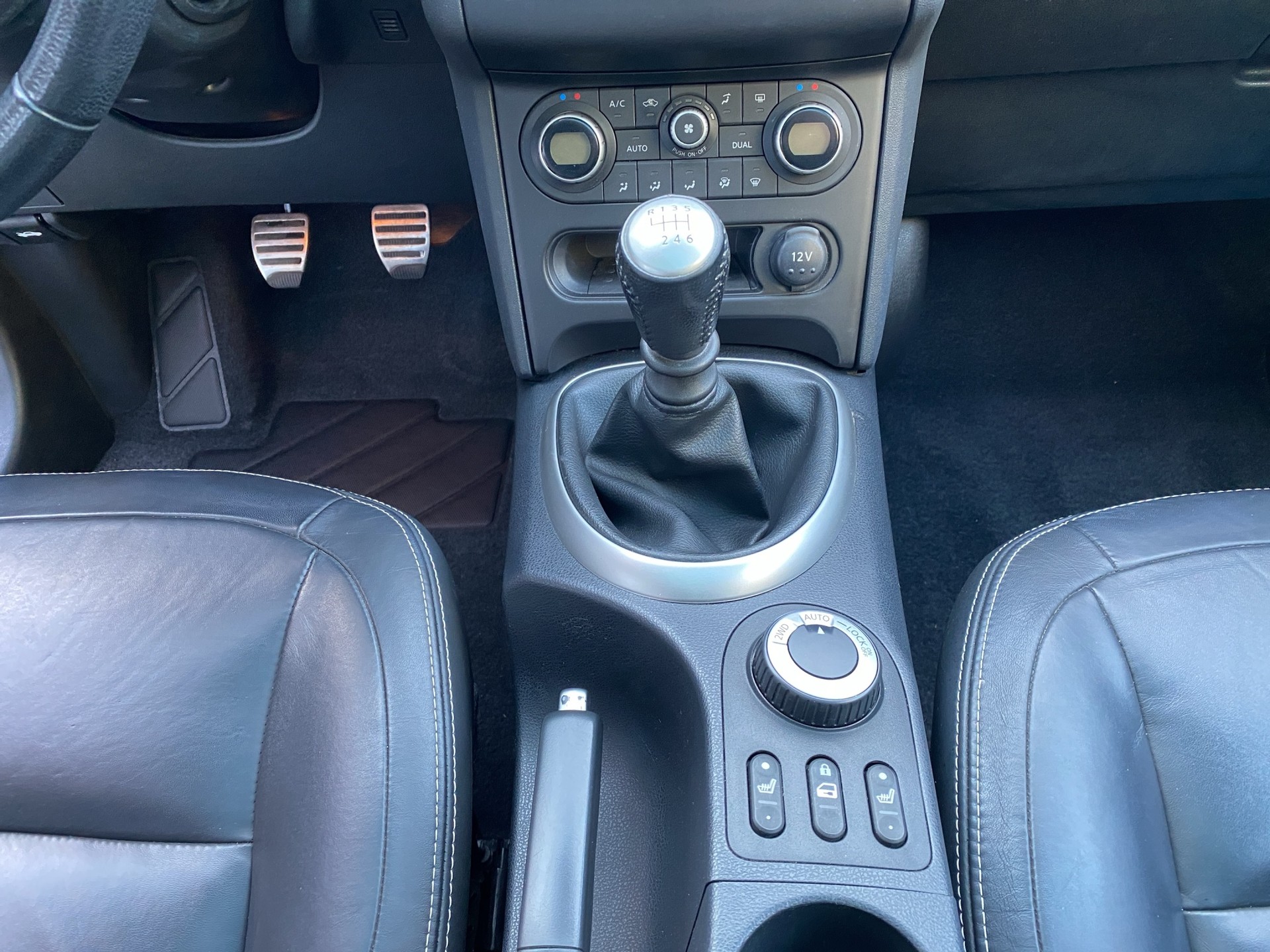 NISSAN Qashqai +2 2.0 dCi 4WD tekna - 12