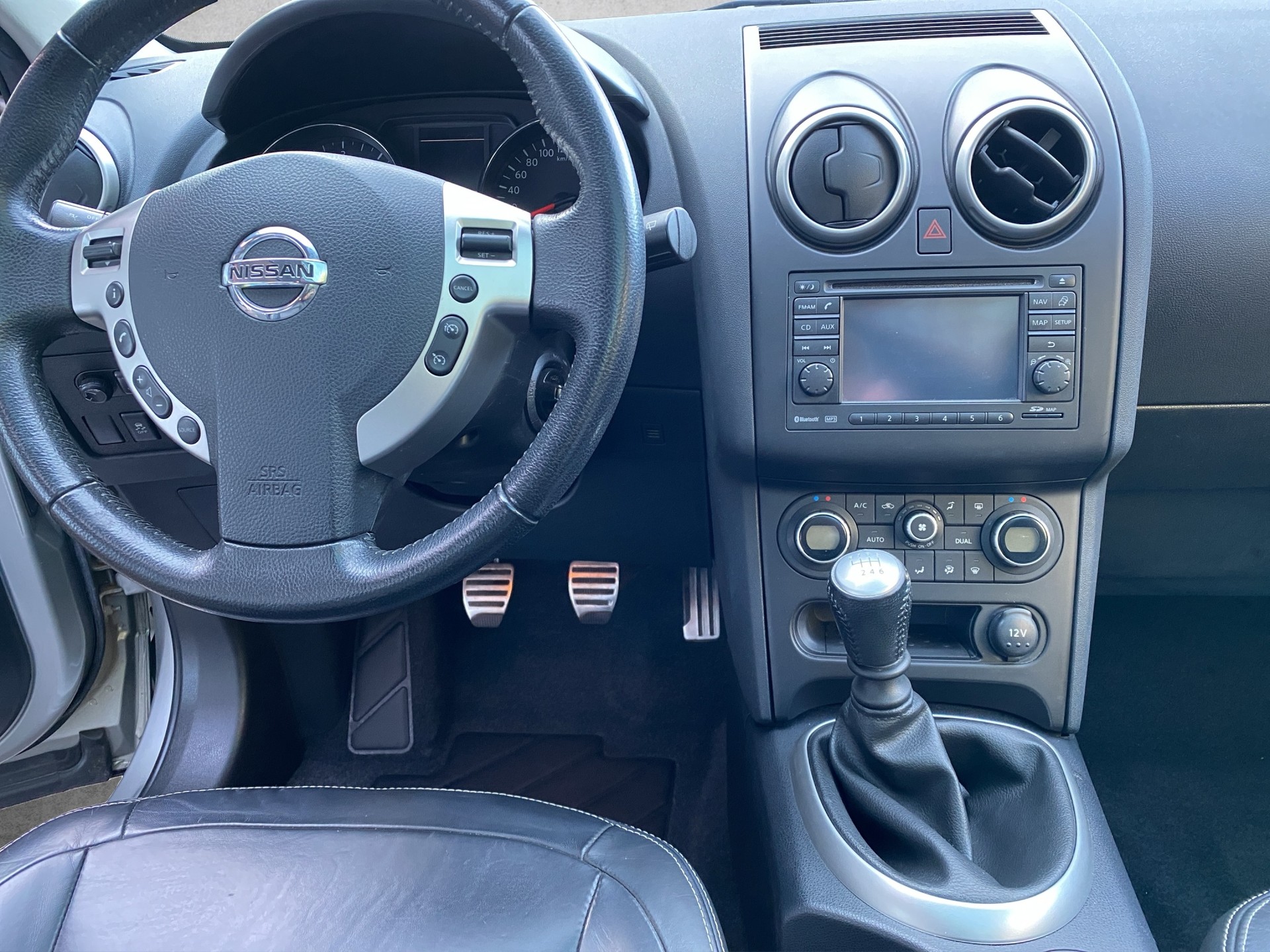 NISSAN Qashqai +2 2.0 dCi 4WD tekna - 10