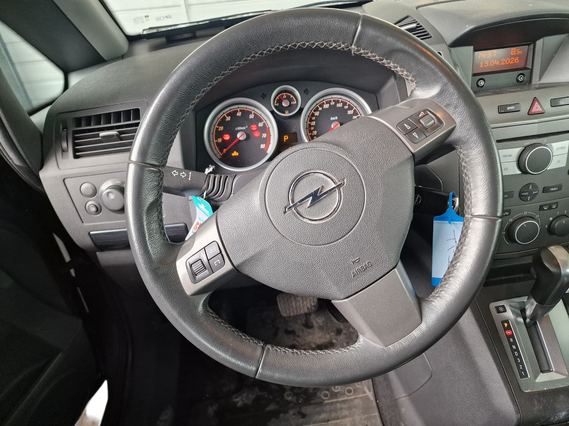 OPEL Zafira 2.2i 16V Cosmo 12Mt Gara Neu MFK - 14