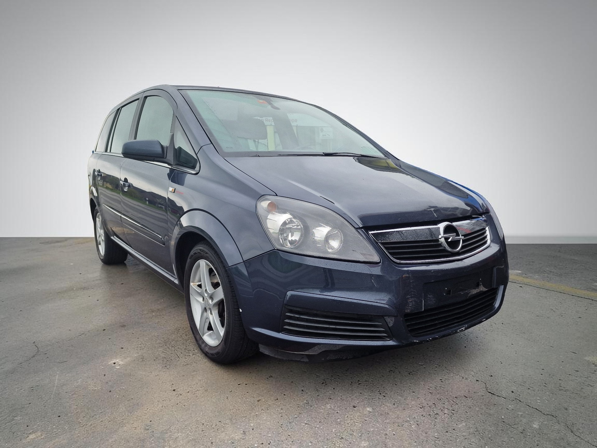 OPEL Zafira 2.2i 16V Cosmo 12Mt Gara Neu MFK - 4