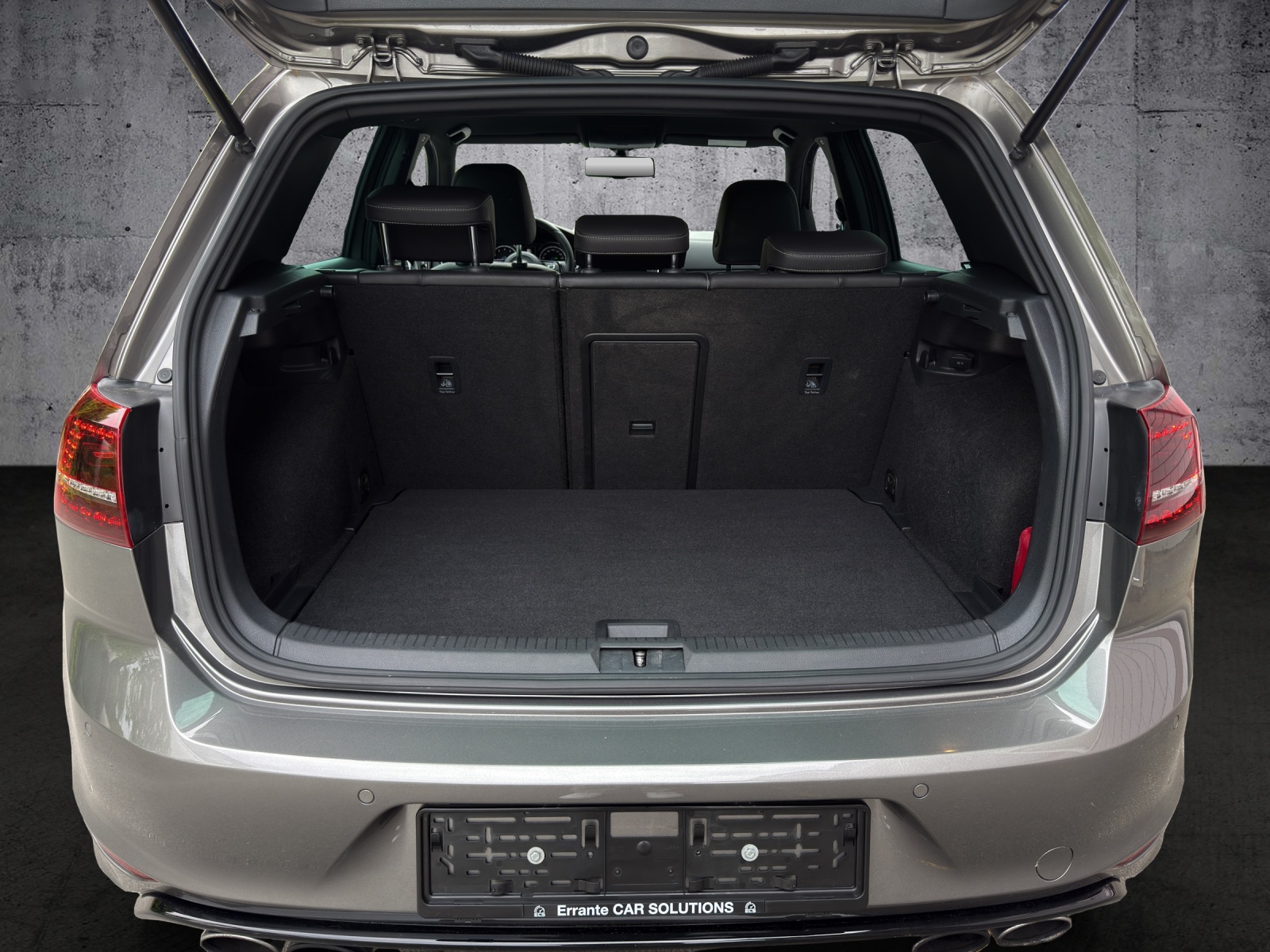 VW Golf 2.0 TSI R 4Motion DSG *APR Kit* - 12