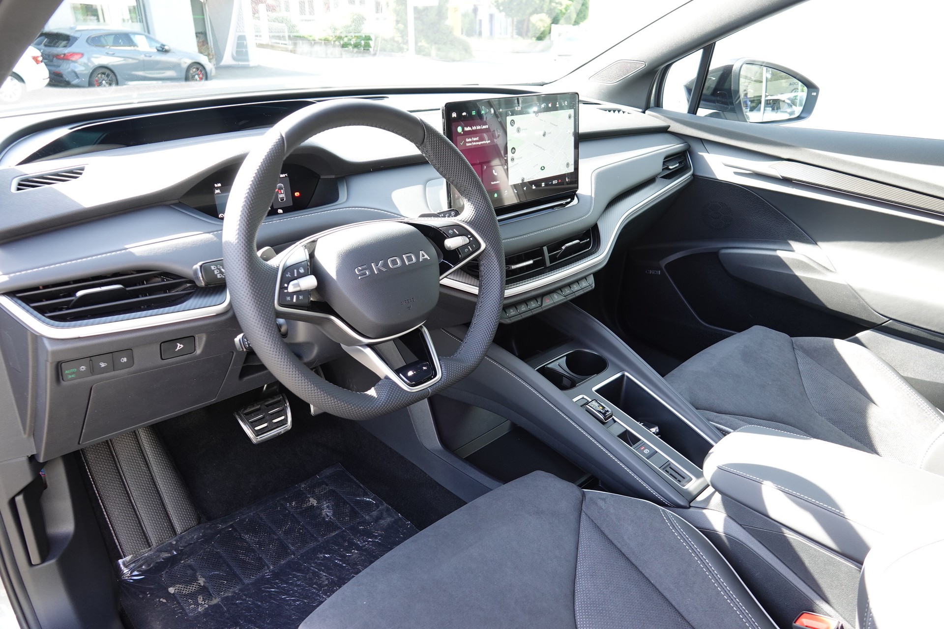 SKODA Elroq 85 SportLine 4x4 - 9