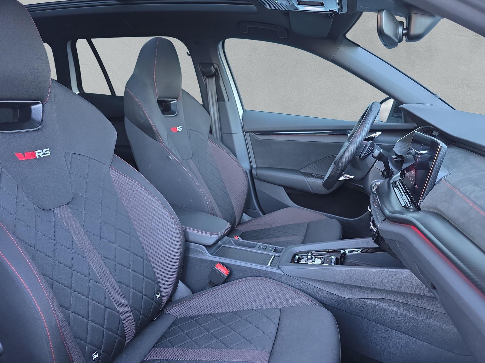 SKODA Octavia Combi 2.0 TSI RS DSG (CH) - 13