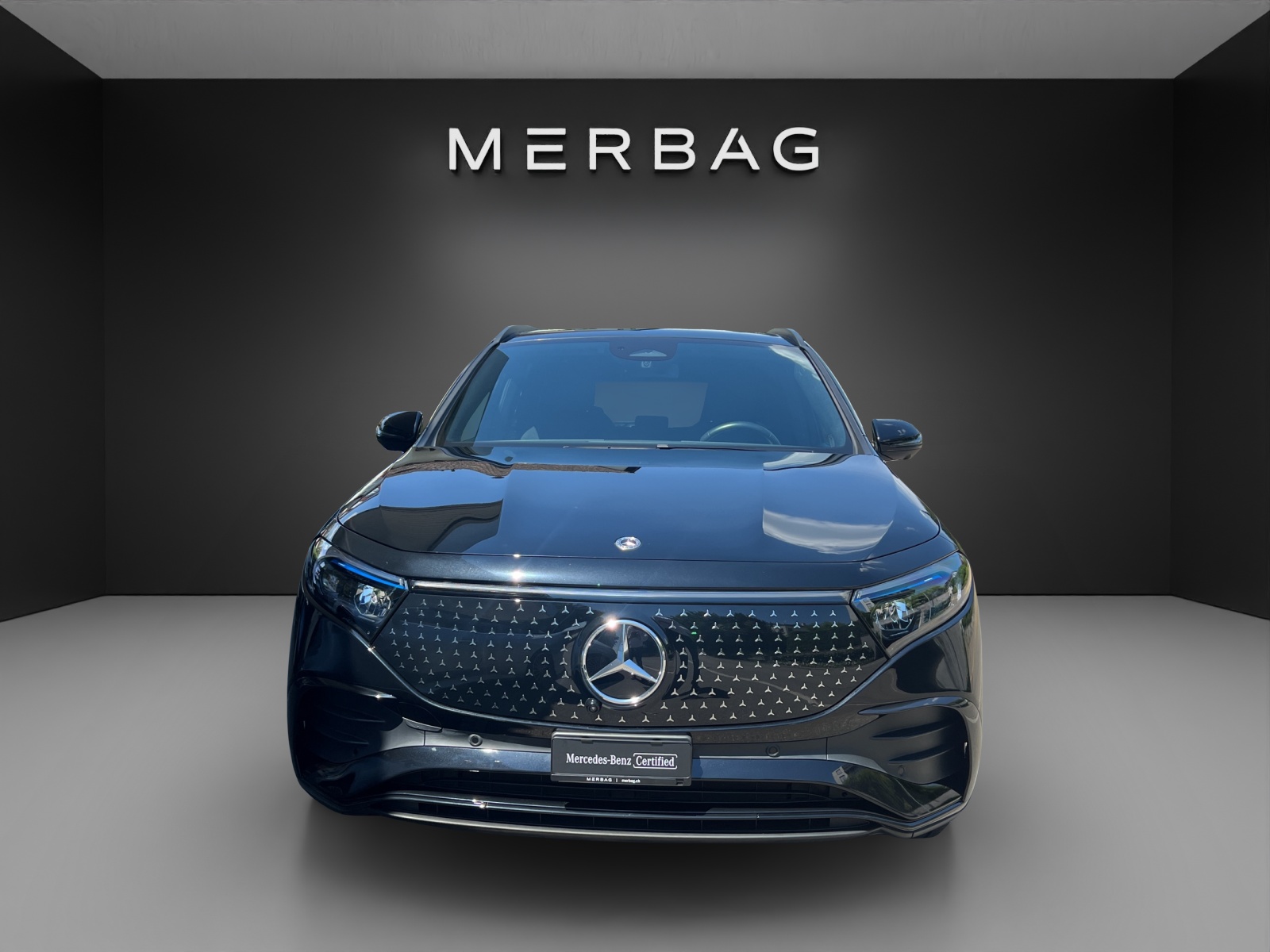 MERCEDES-BENZ EQA 350 AMG Line 4Matic - 8