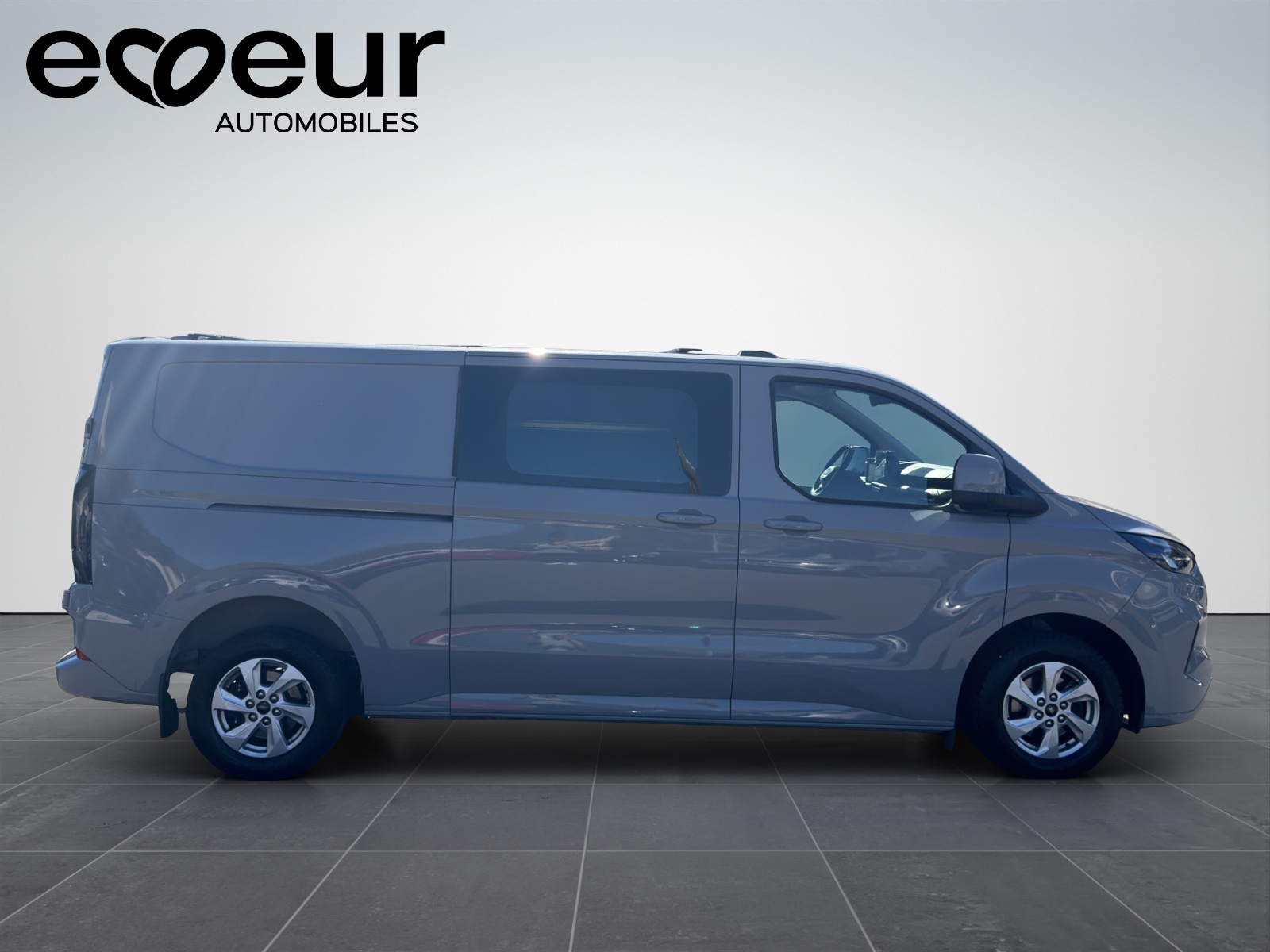 FORD Transit Custom Van 320 L2H1 Limited Automat 4x4 - 6