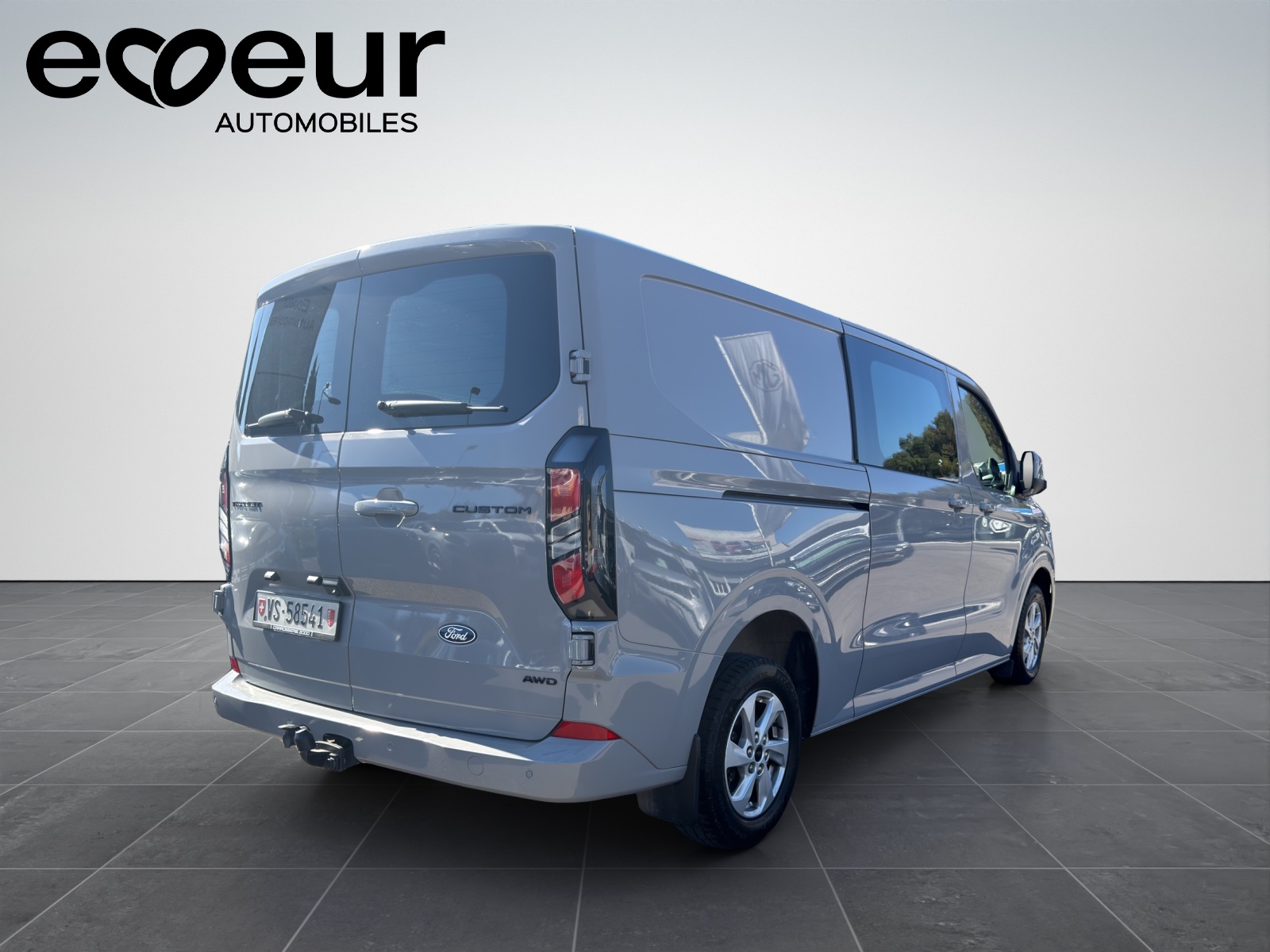FORD Transit Custom Van 320 L2H1 Limited Automat 4x4 - 5