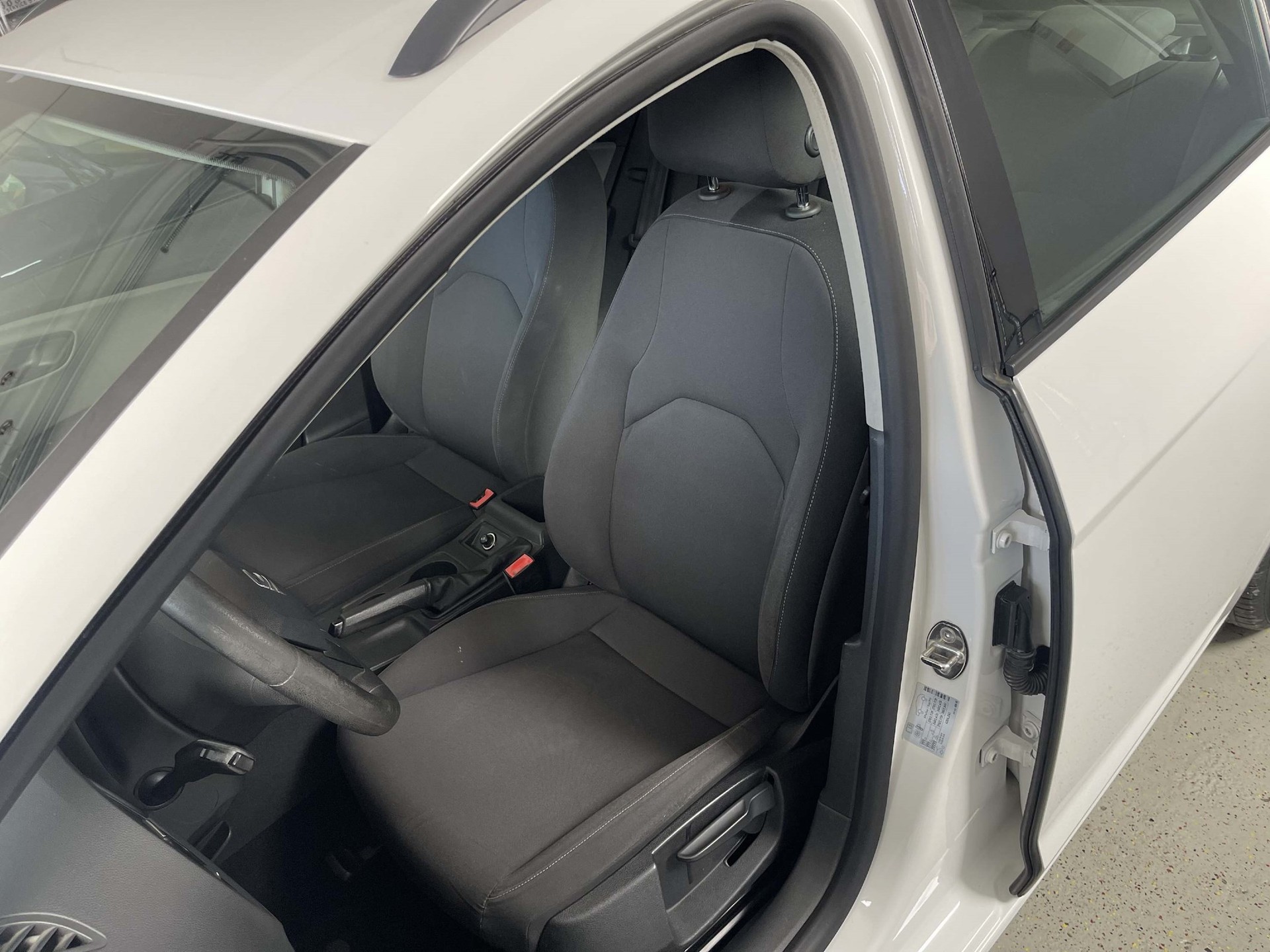 SEAT Leon ST 1.4 TGI Reference - 8