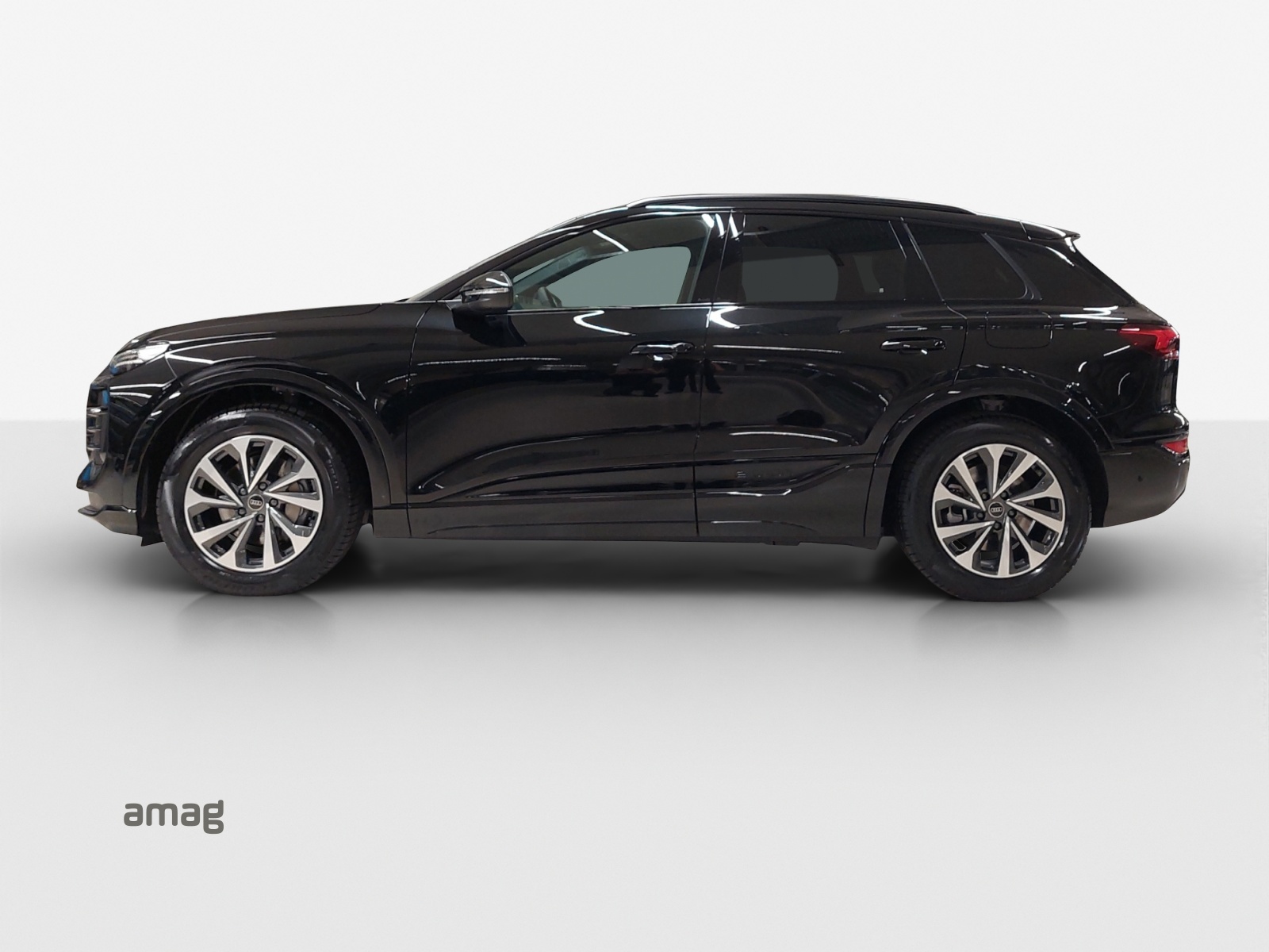 AUDI Q6 e-tron quattro - 2