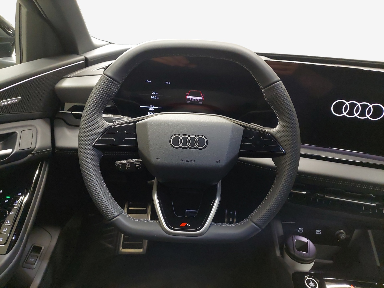 AUDI Q6 e-tron quattro - 10