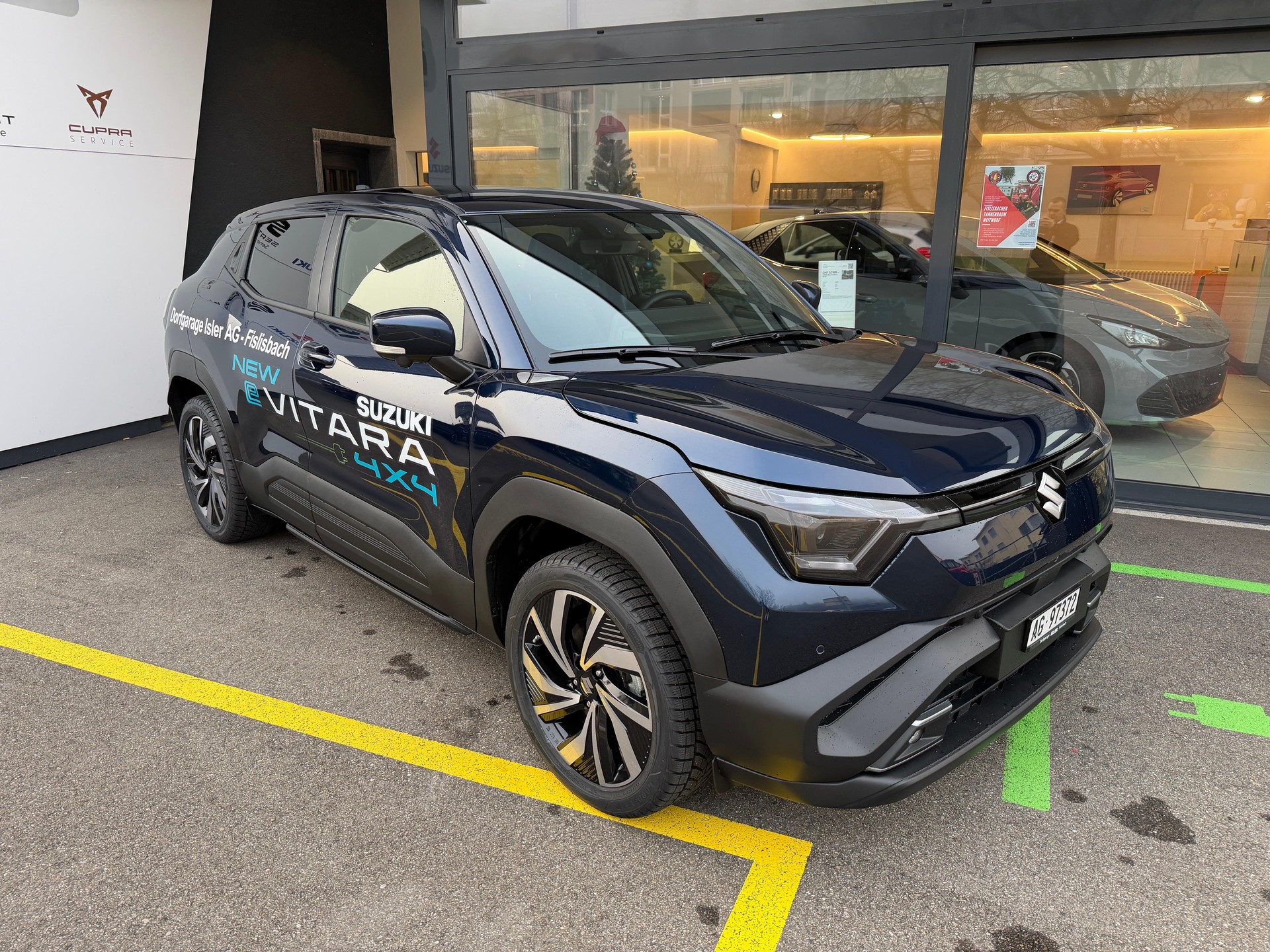 SUZUKI e Vitara Compact Top 4x4