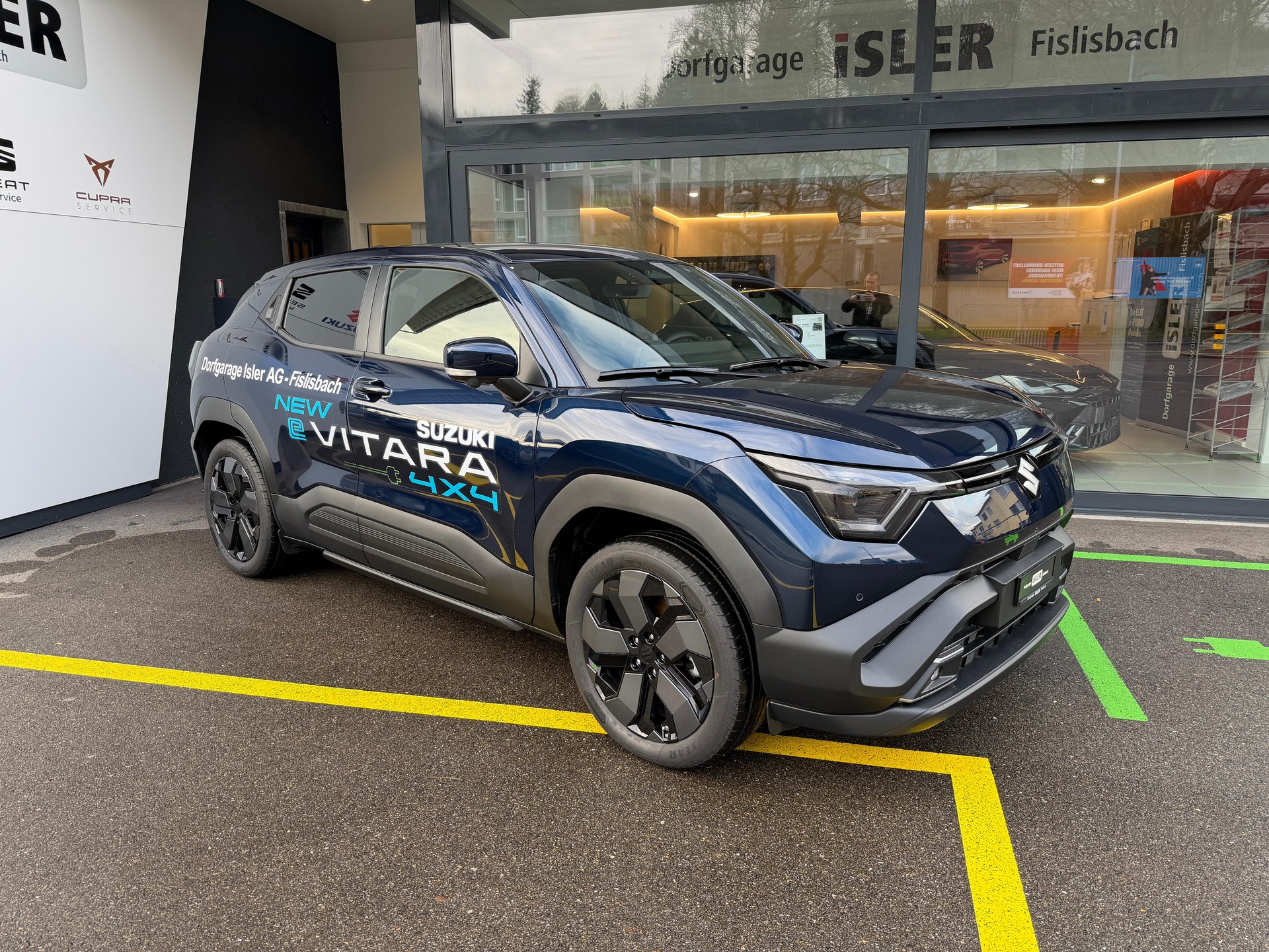 SUZUKI e Vitara Compact Top 4x4